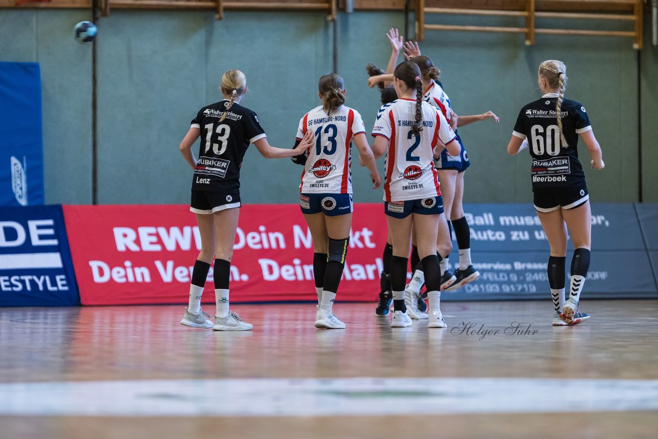 Bild 43 - wCJ SV Henstedt Ulzburg - SG HH-Nord : Ergebnis: 24:24